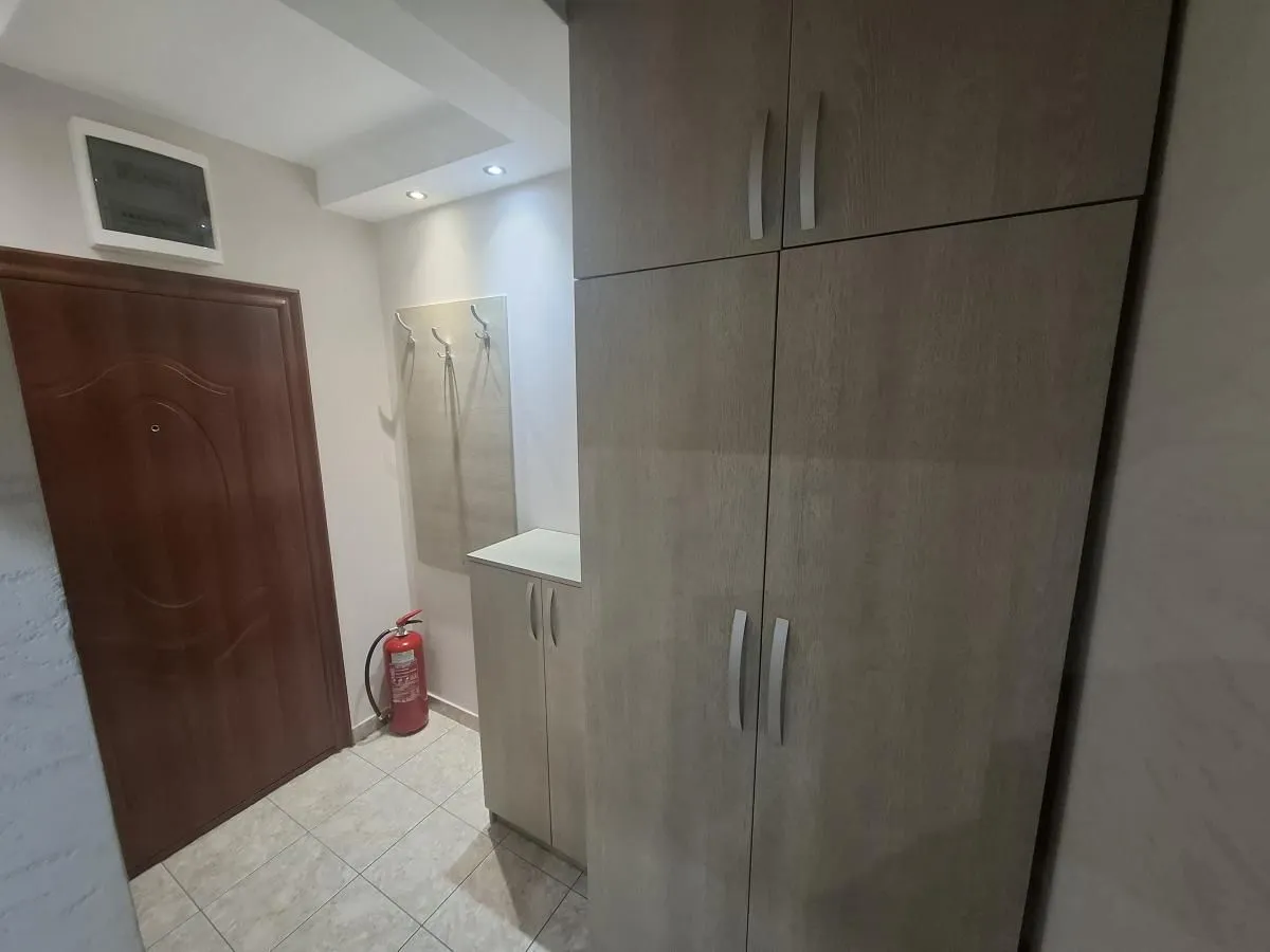Prodaja, trosoban stan, 68m², Nova Detelinara, Novi Sad Sve Podlokacije
