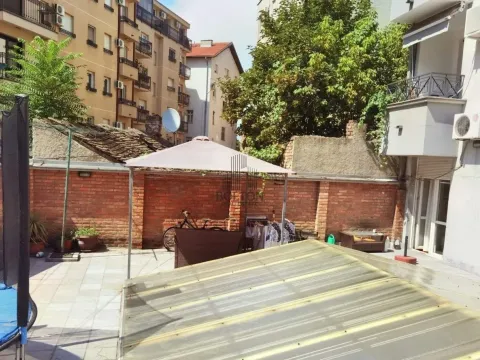 Sale, three bedroom apartment, 111m², Zvezdara, Zvezdara Sve Podlokacije - image 3