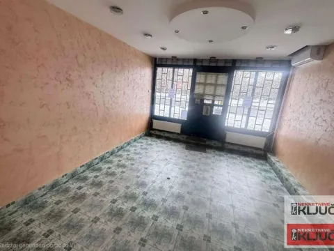 Rent, office space, 50m², Nova Detelinara, Novi Sad Sve Podlokacije - image 3