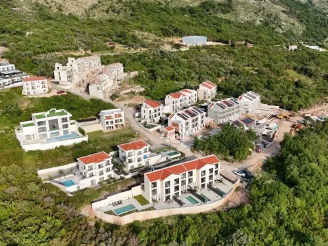 Prodaja, plac, 957m², Reževići, Budva - image 4