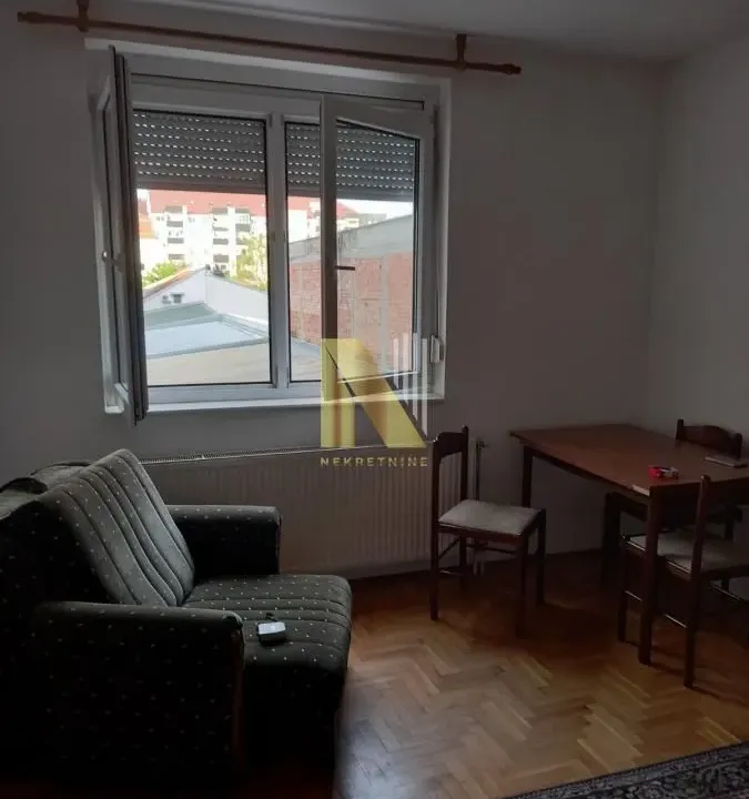 Izdavanje, garsonjera, 28m², Nova Detelinara, Novi Sad Sve Podlokacije