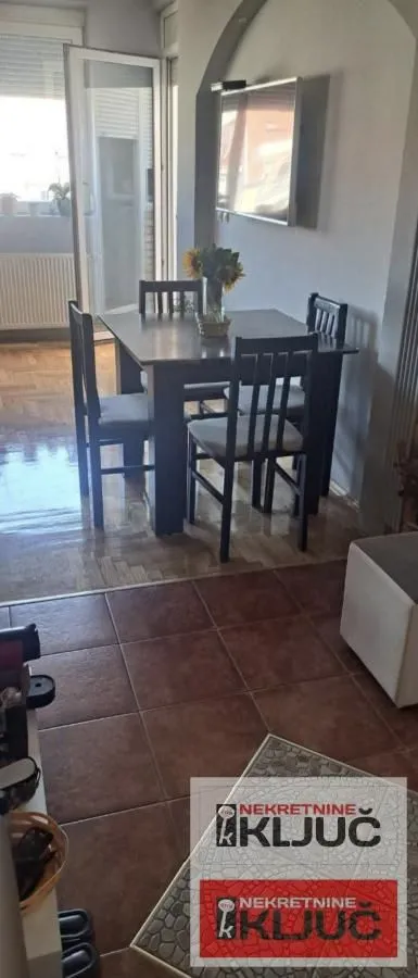 Prodaja, dvosoban stan, 45m², Nova Detelinara, Novi Sad Sve Podlokacije