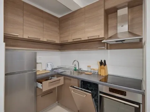 Rent, two bedroom apartment, 64m², Rozino, Budva - image 5