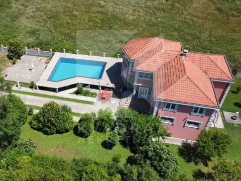 Prodaja, kuća, 350m², Kosić, Danilovgrad - image 6
