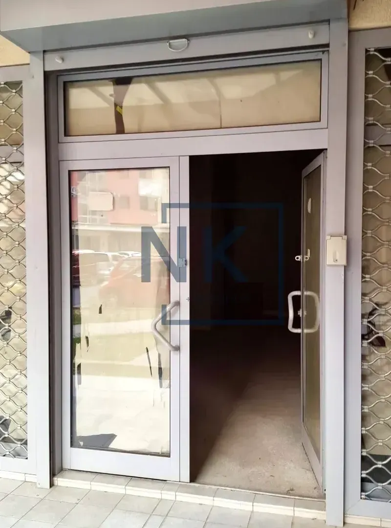 Sale, office space, 44m², Stari Aerodrom, Podgorica