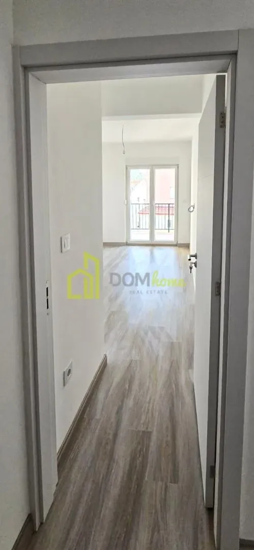 Prodaja, jednosoban stan, 56m², Lazi, Budva