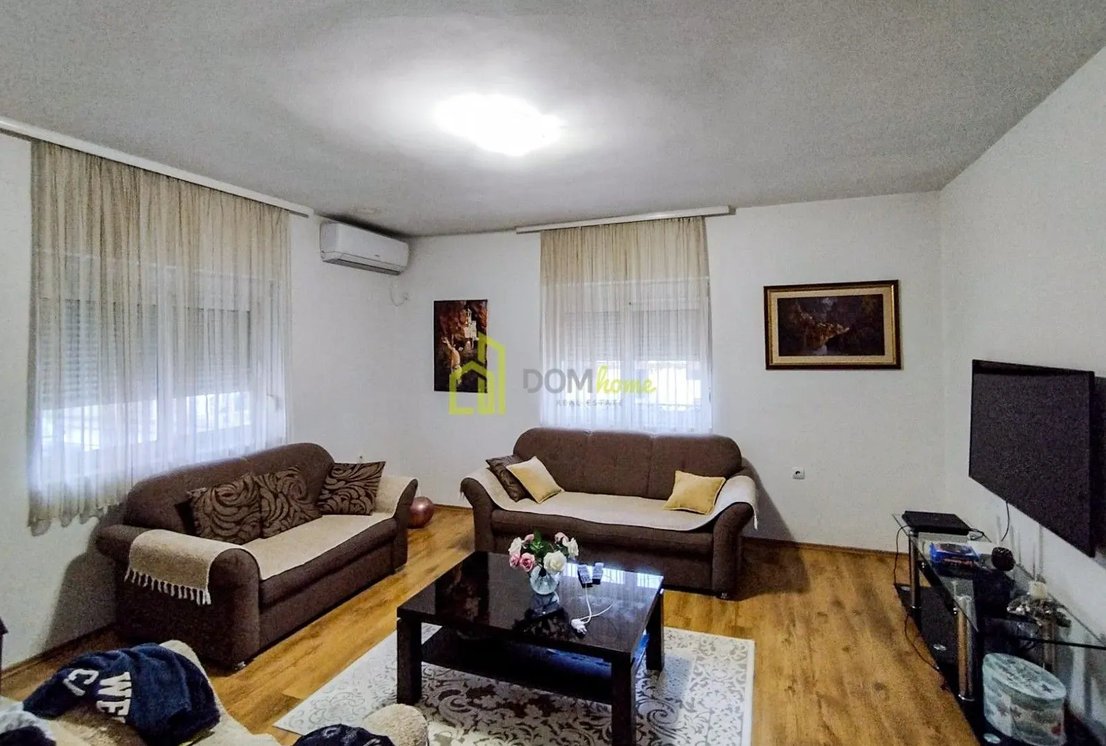 Sale, house, 220m², Masline, Podgorica