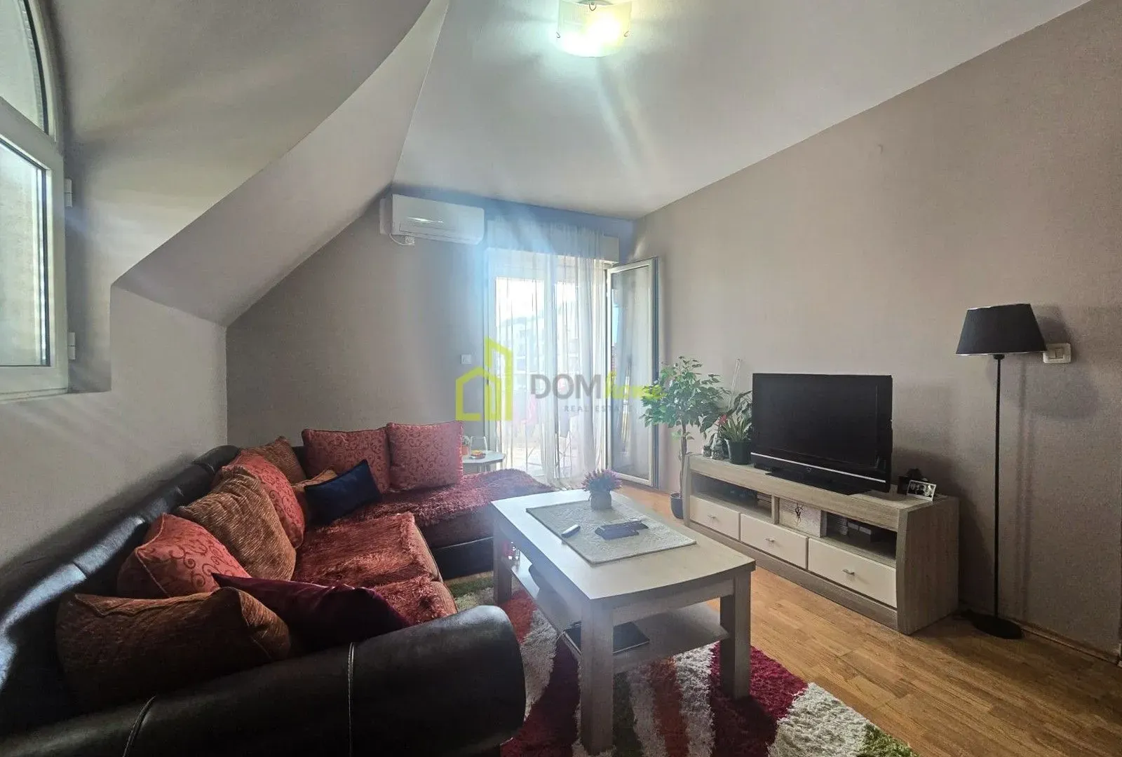 Prodaja, jednosoban stan, 55m², Stara Varoš, Podgorica
