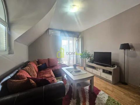 Sale, one bedroom apartment, 55m², Stara Varoš, Podgorica - image 4
