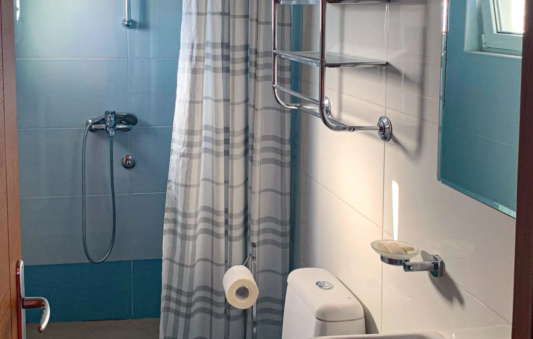 Rent, house, 240m², Donja Gorica, Podgorica