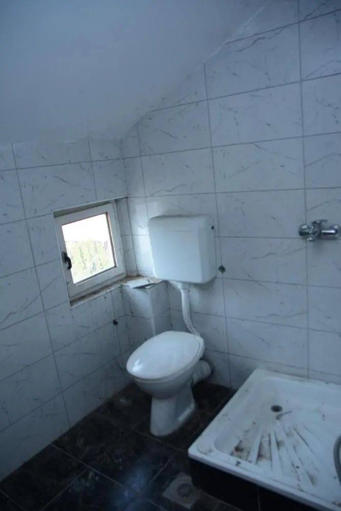 Prodaja, kuća, 210m², Padinska Skela, Palilula Sve Podlokacije