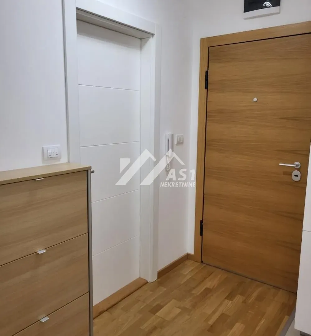 Izdavanje, jednosoban stan, 43m², Telep, Novi Sad Sve Podlokacije