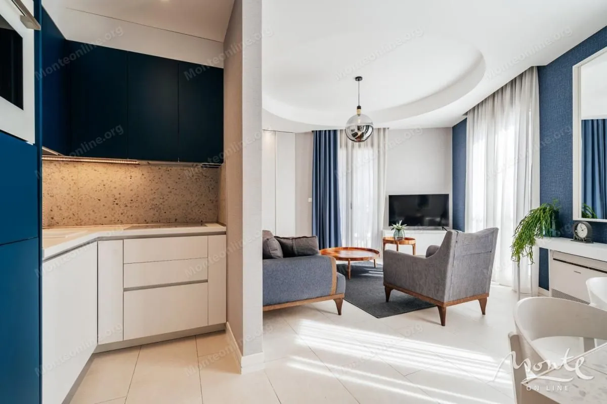 Prodaja, jednosoban stan, 45m², Tivat, Crna Gora