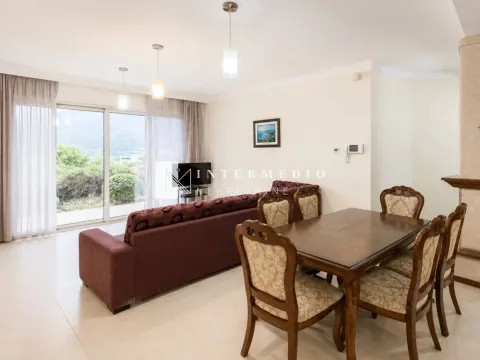 Prodaja, trosoban stan, 130m², Đenovići, Herceg Novi - image 4