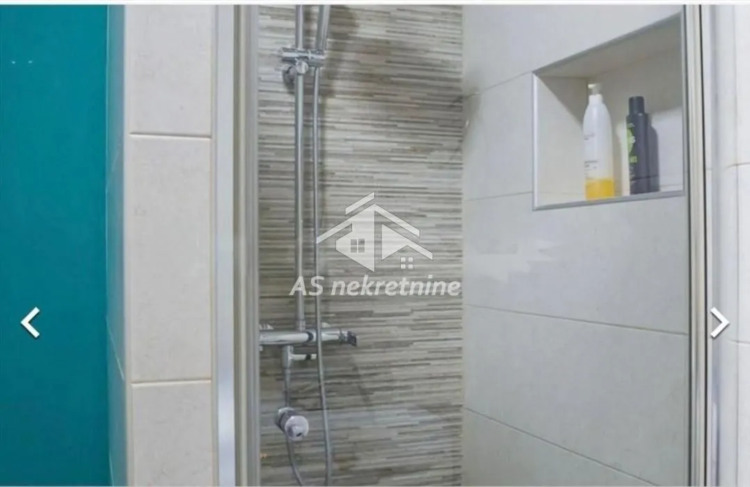 Izdavanje, dvosoban stan, 68m², Kalenić Pijaca, Vračar Sve Podlokacije
