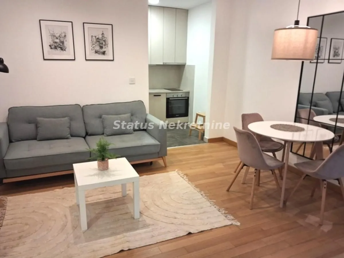 Sale, one bedroom apartment, 39m², Grbavica, Novi Sad Sve Podlokacije