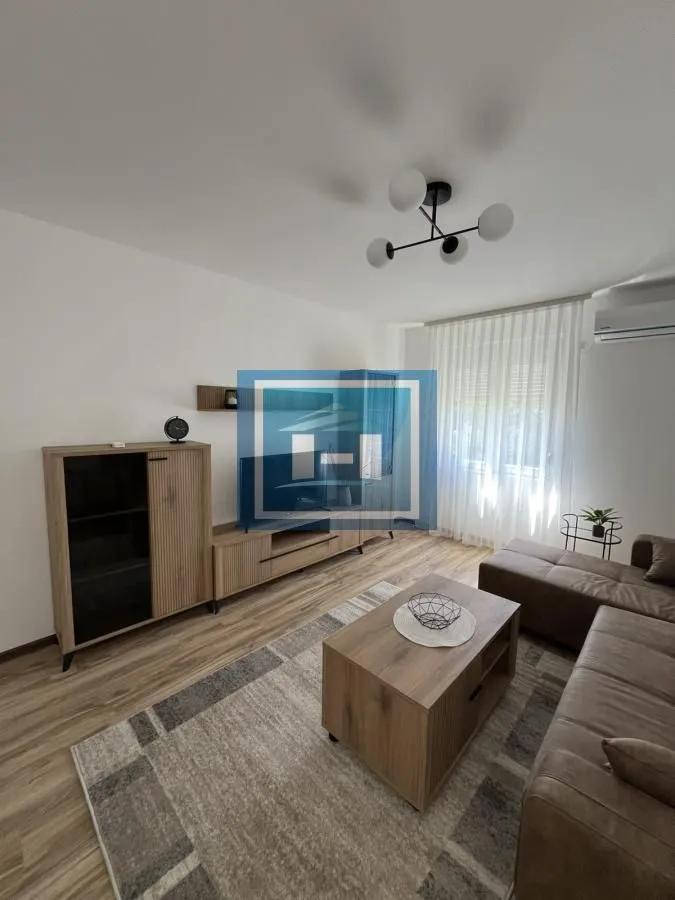 Rent, two bedroom apartment, 62m², Centar, Paraćin