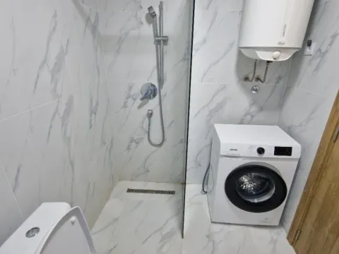Izdavanje, jednosoban stan, 47m², Stari Aerodrom, Podgorica - image 7