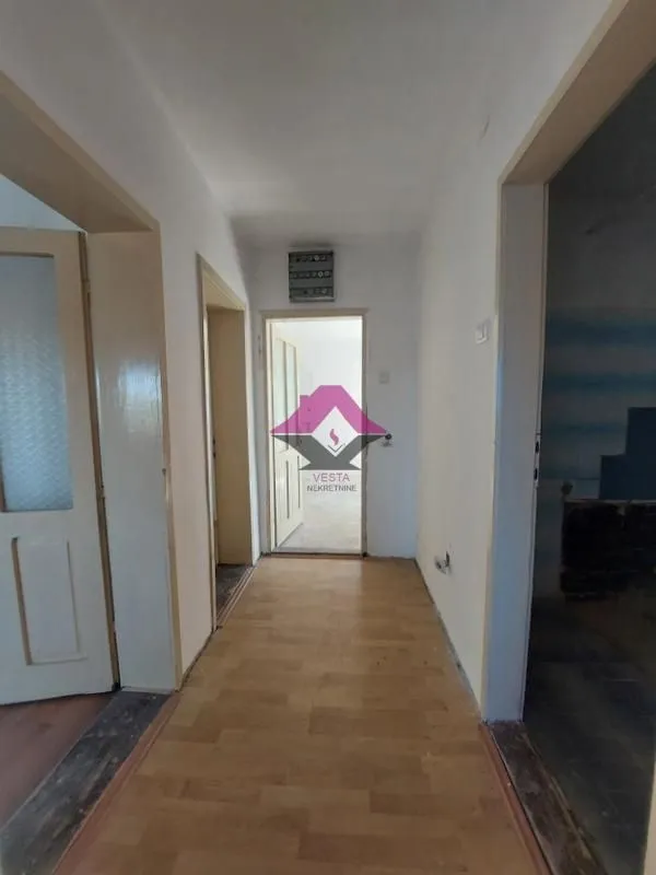 Prodaja, kuća, 161m², Resnik, Beograd