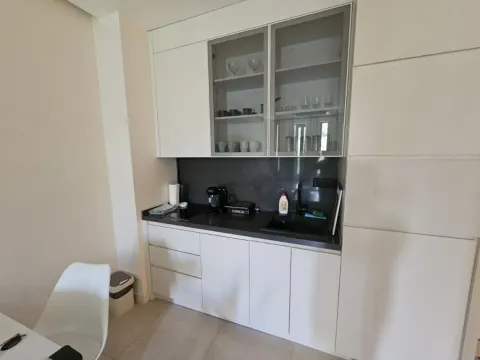 Izdavanje, jednosoban stan, 40m², Bečići, Budva - image 7