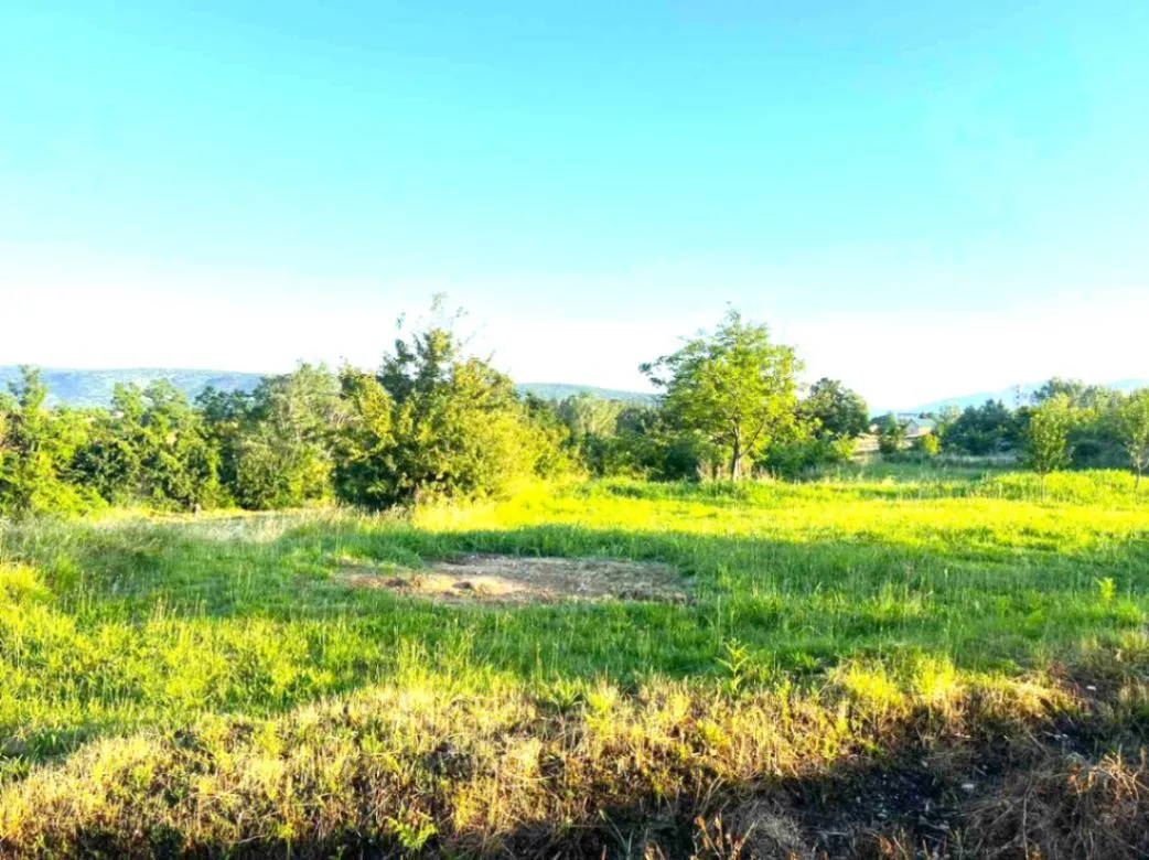 Prodaja, plac, 1750m², Spuž, Danilovgrad