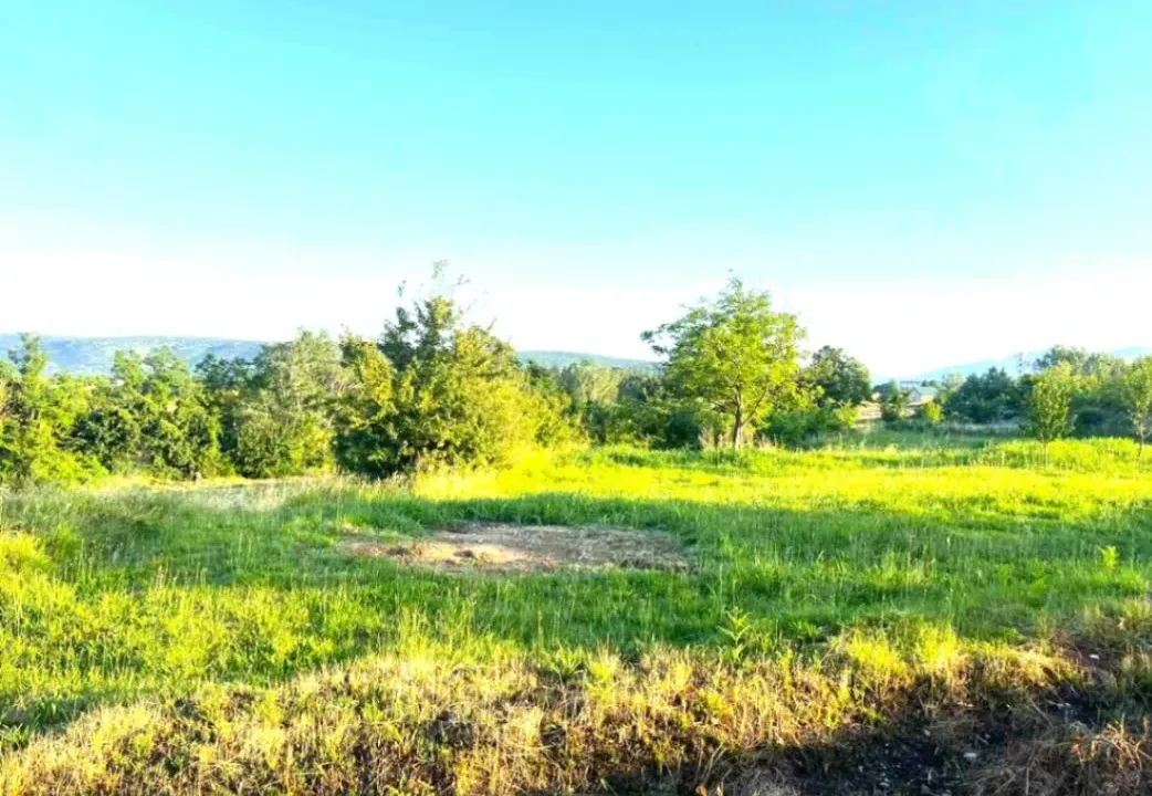 Prodaja, plac, 1750m², Spuž, Danilovgrad