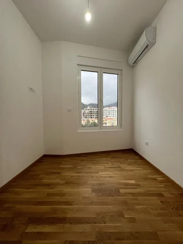 Sale, two bedroom apartment, 58m², Bečići, Budva