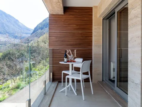 Rent, one bedroom apartment, 64m², Škaljari, Kotor - image 6