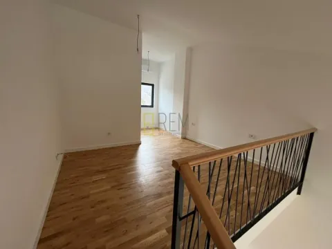 Sale, one bedroom apartment, 47m², Kolašin, Crna Gora - image 8
