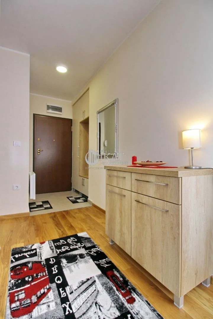 Prodaja, jednosoban stan, 39m², Centar, Zlatibor