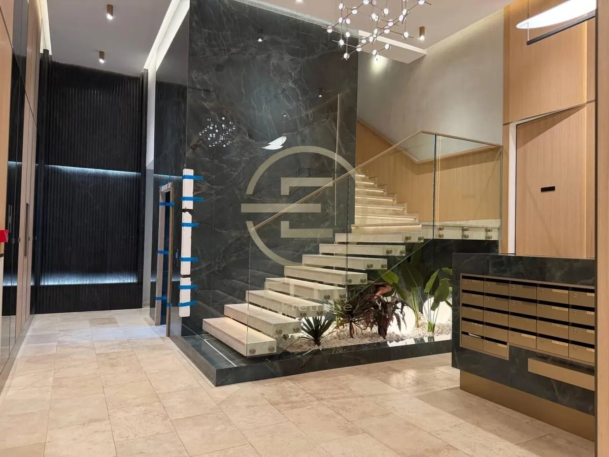 Prodaja, stan, 120m², Stari grad, Novi Sad