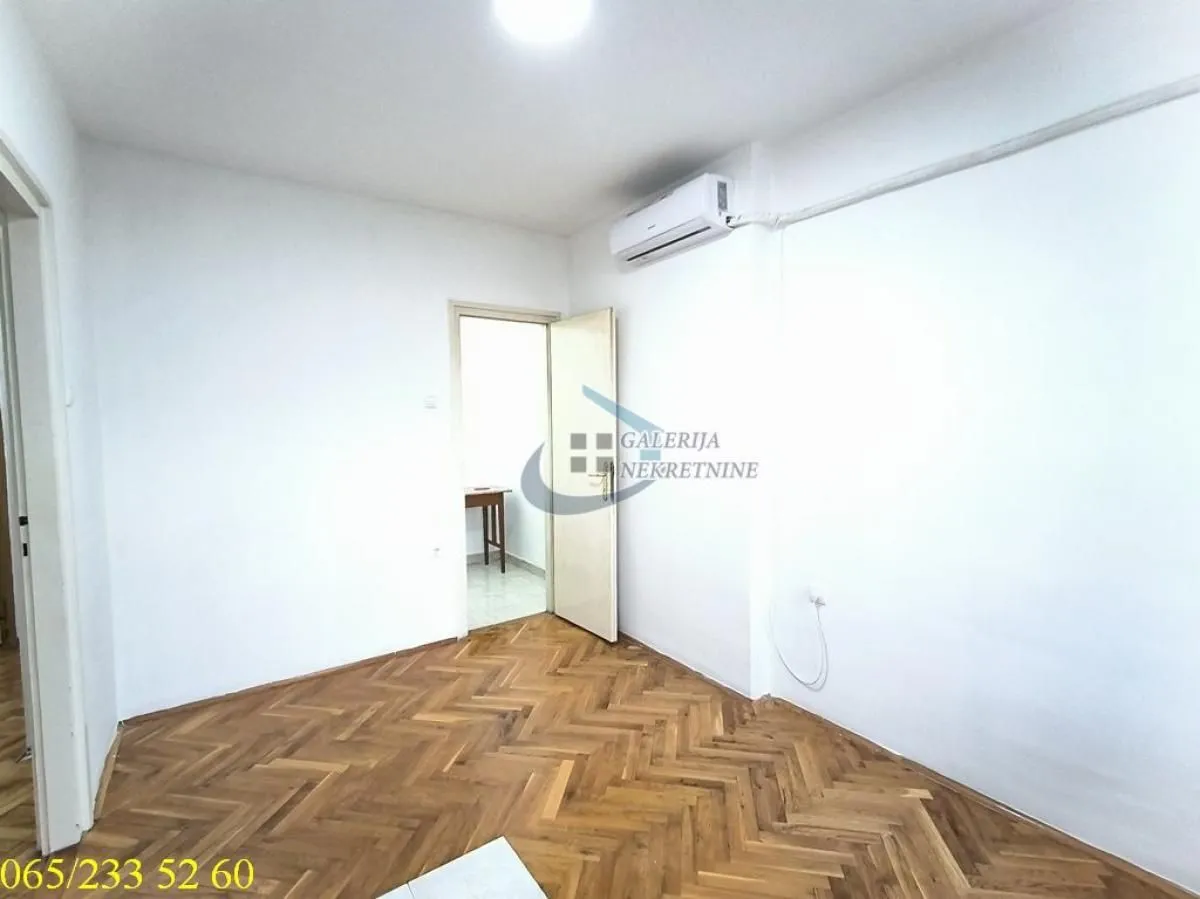 Sale, two bedroom apartment, 60m², Vračar Sve Podlokacije, Beograd