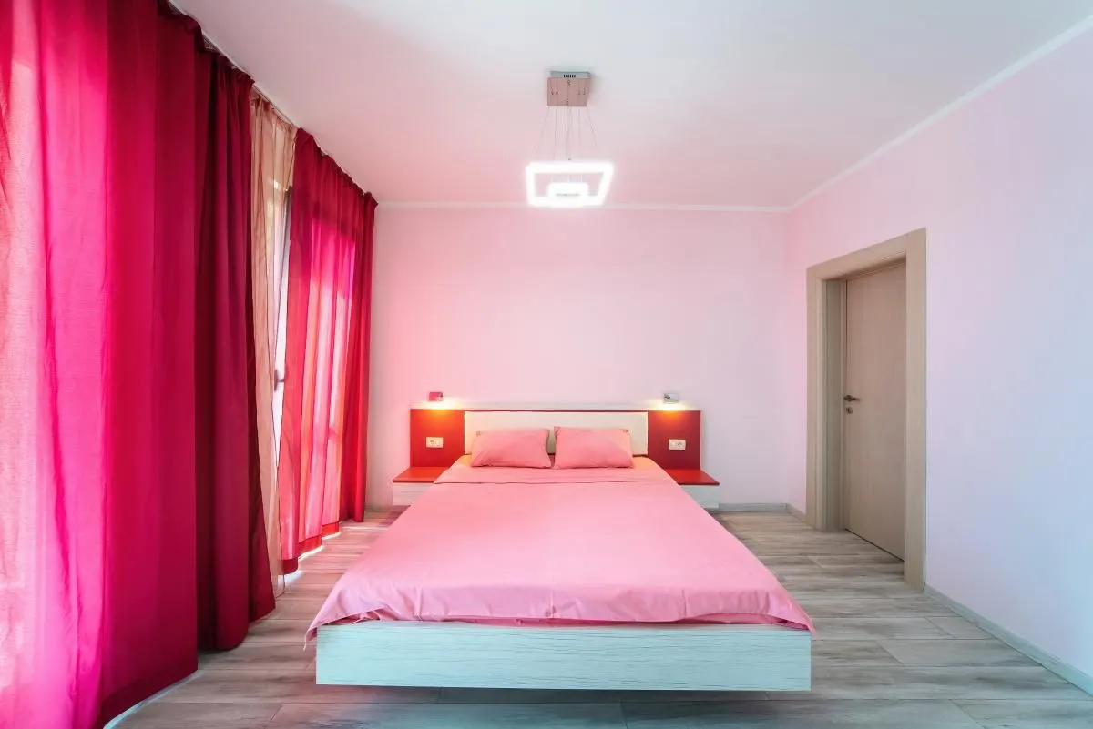 Prodaja, trosoban stan, 234m², Bečići, Budva