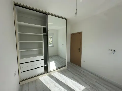 Prodaja, dvosoban stan, 53m², Vezirov Most, Podgorica - image 8
