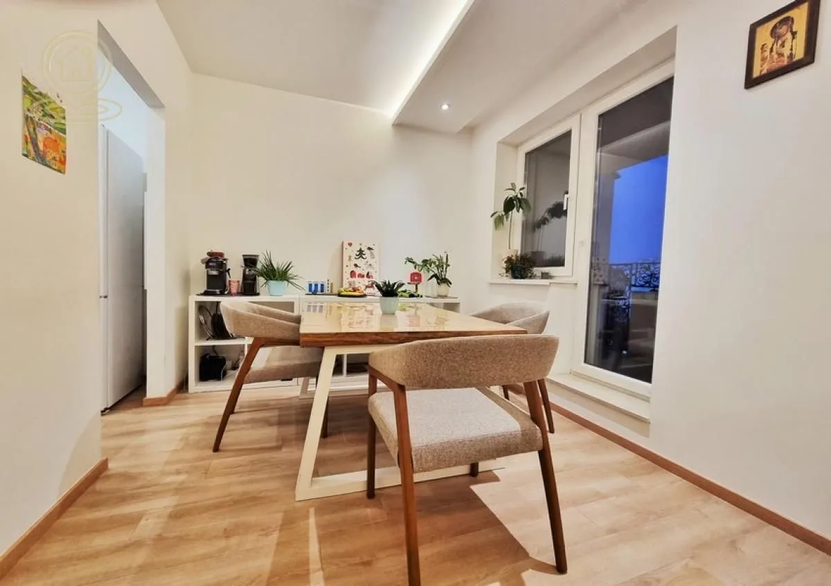 Prodaja, četvorosoban stan, 82m², Lekino Brdo, Voždovac Sve Podlokacije