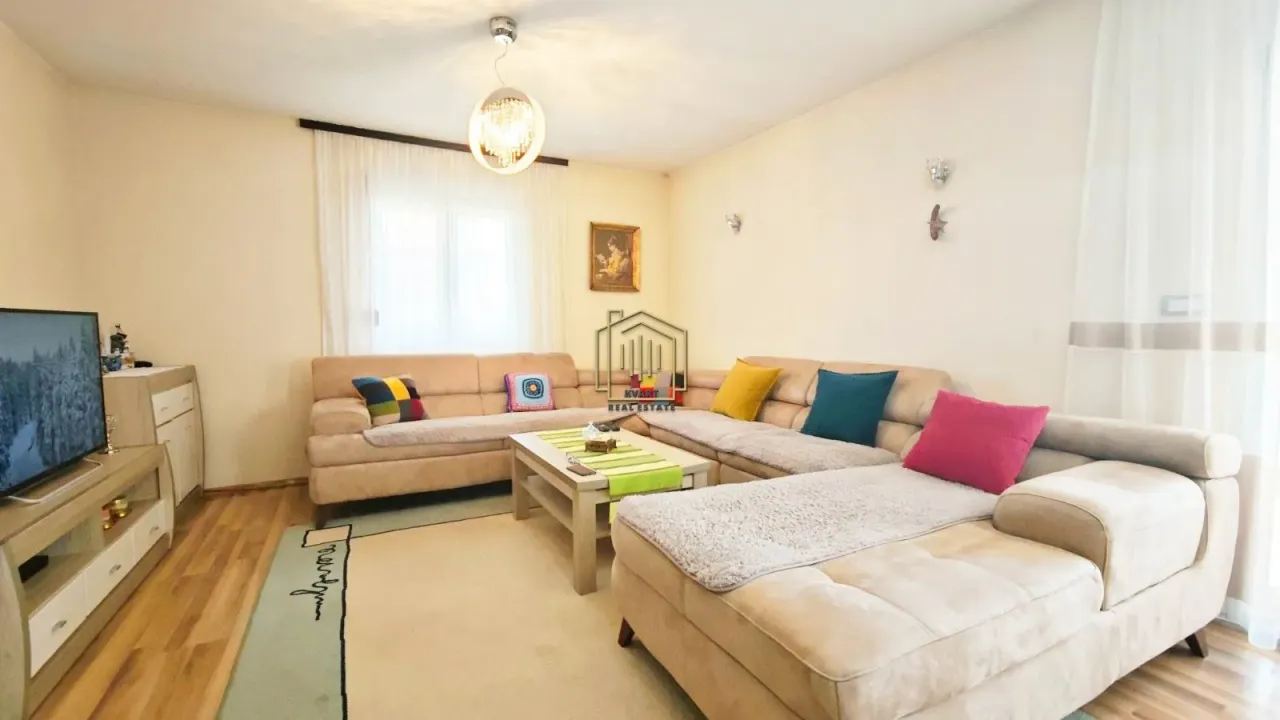Izdavanje, trosoban stan, 90m², Donja Gorica, Podgorica