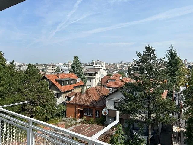 Rent, office space, 176m², Autokomanda, Voždovac Sve Podlokacije