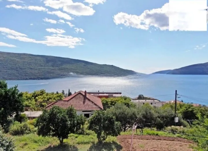 Prodaja, kuća, 74m², Herceg Novi, Crna Gora