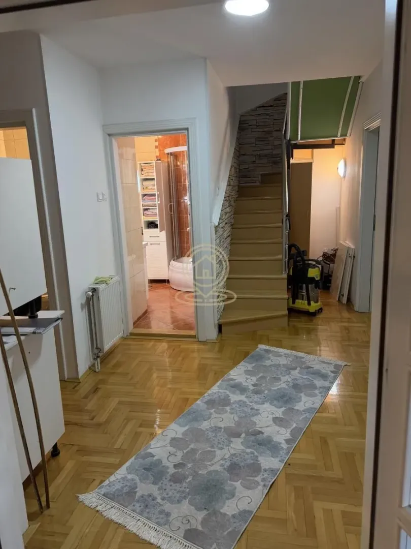 Prodaja, stan, 150m², Medijana, Niš