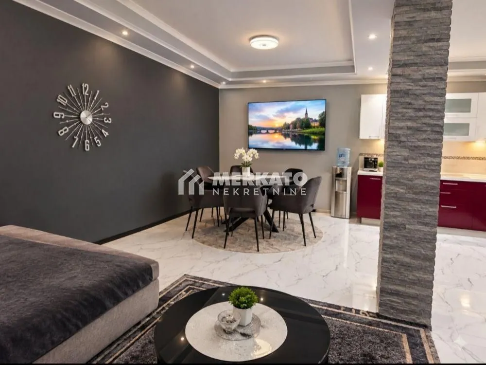 Prodaja, kuća, 358m², Zeleno Polje, Zrenjanin