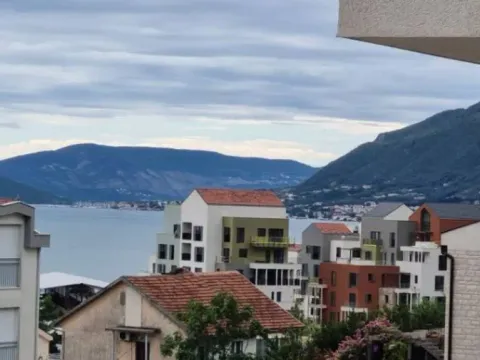 Izdavanje, dvosoban stan, 90m², Tivat, Crna Gora - image 7