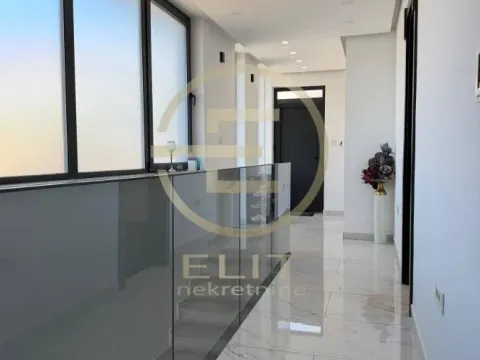 Prodaja, kuća, 173m², Sremska Kamenica, Petrovaradin - image 43