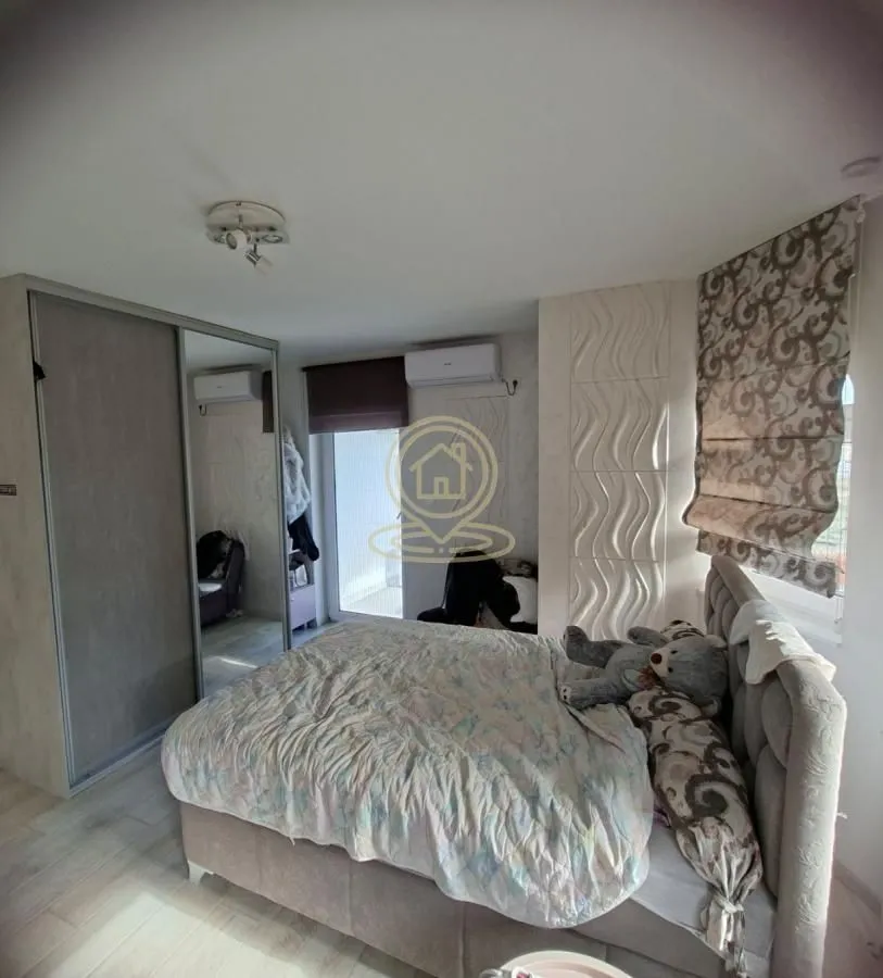 Prodaja, kuća, 270m², Blok 8, Petrovaradin