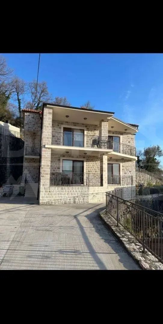 Rent, house, 119m², Tivat, Crna Gora