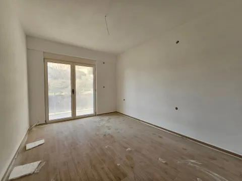 Sale, three bedroom apartment, 132m², Bečići, Budva - image 3