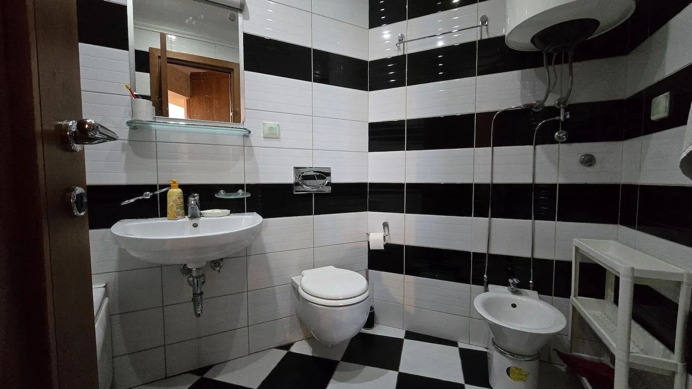 Rent, apartment, 100m², Centar, Podgorica