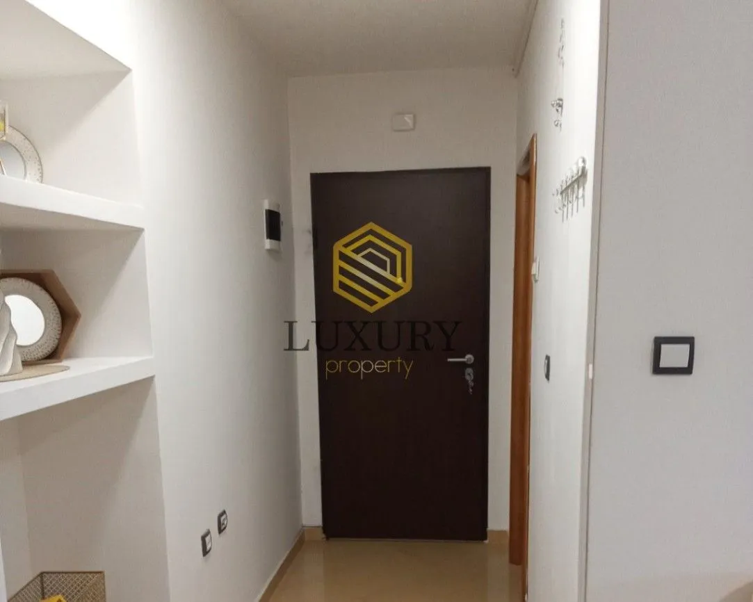 Izdavanje, jednosoban stan, 54m², Preko Morače, Podgorica