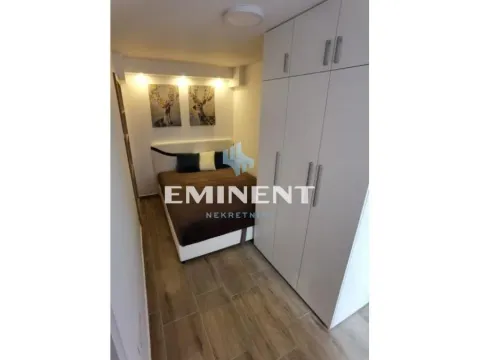 Rent, two bedroom apartment, 47m², Zvezdara Sve Podlokacije, Beograd - image 10