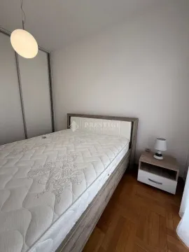 Rent, one bedroom apartment, 55m², Blok 6, Podgorica - image 8