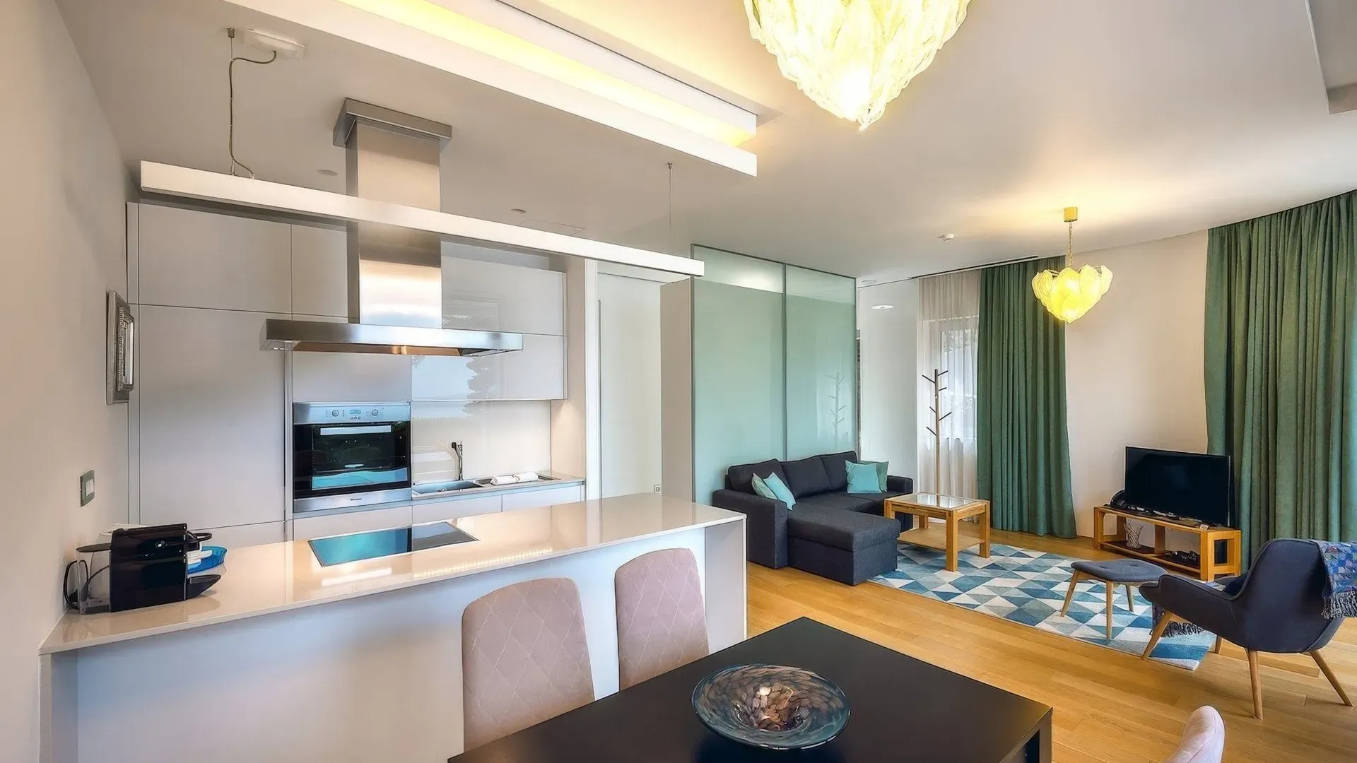 Sale, one bedroom apartment, 94m², Dukley Gardens, Budva